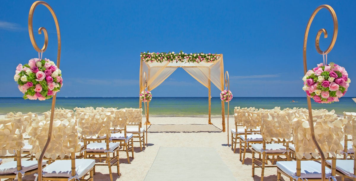 Royalton Riviera wedding set up